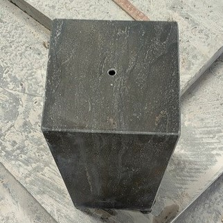 Zuil Spotted Bluestone rondom gezoet + gat 50x20x20 cm.