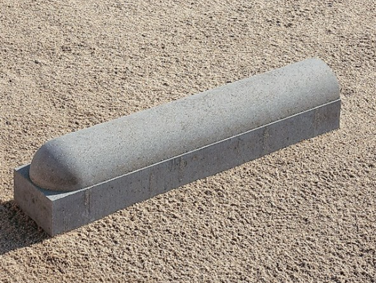 Stootband 100x20x18 cm. met voet 8, 1x afgerond komo grijs ~