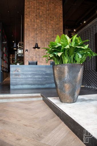 Pottery Pots plantenbak Oscar XL Imperial Brown ø72x105 cm ~