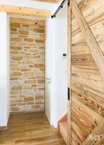 Pareti Naturali Berna Corner Nuez multisize (box ca. 1 m¹) ~