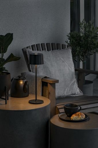 Positano draadloze USB oplaadbare LED lounge/tafellamp rond 35cm, IP54, docking station en USB laadkabel, touch dimmer en switch, 2700K of 3000K, 10 LED (extra)warmwit, Lithium batterij, laadtijd 6u, 9u licht op 100%, 20u op 50% ~