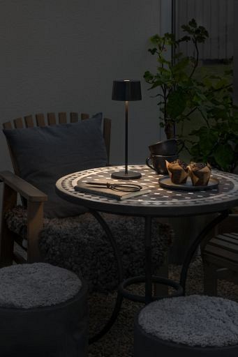 Positano draadloze USB oplaadbare LED lounge/tafellamp rond 35cm, IP54, docking station en USB laadkabel, touch dimmer en switch, 2700K of 3000K, 10 LED (extra)warmwit, Lithium batterij, laadtijd 6u, 9u licht op 100%, 20u op 50% ~