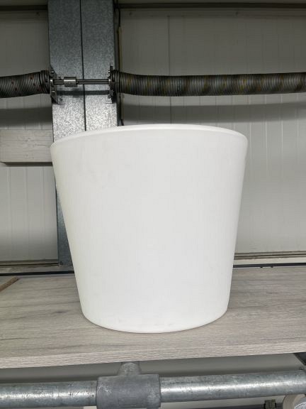 Otium Olla 40 White Flowerpot (op=op)