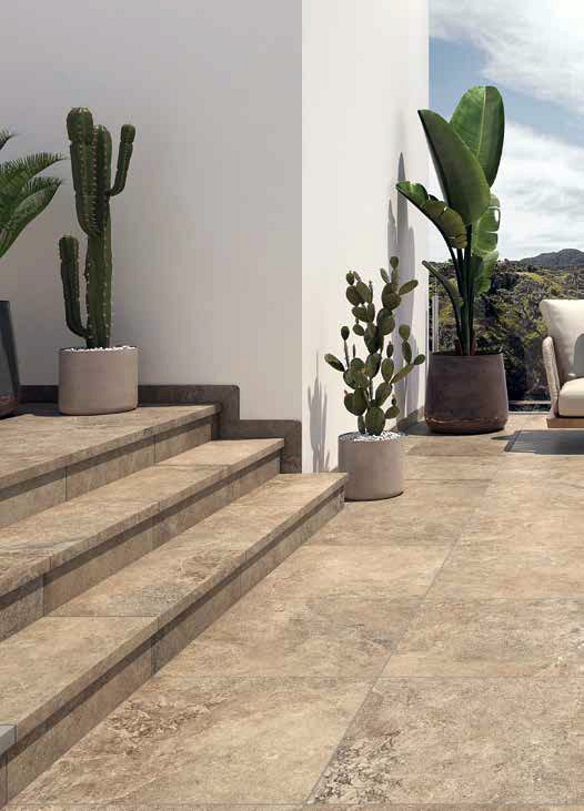 Zwembadrand afgerond Petra Beige 120x31,5x1,4 cm. (voor binnen) ~