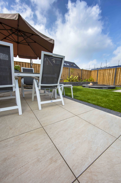 Keramische tegel Geoceramica® Fiordi Sand 60x60x4 cm. ~