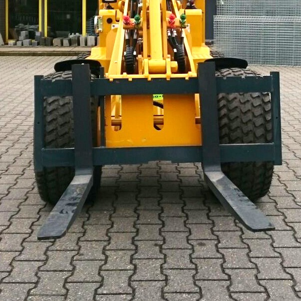 Verhuur knikmops 180 hulpstuk: Palletvorken ~
