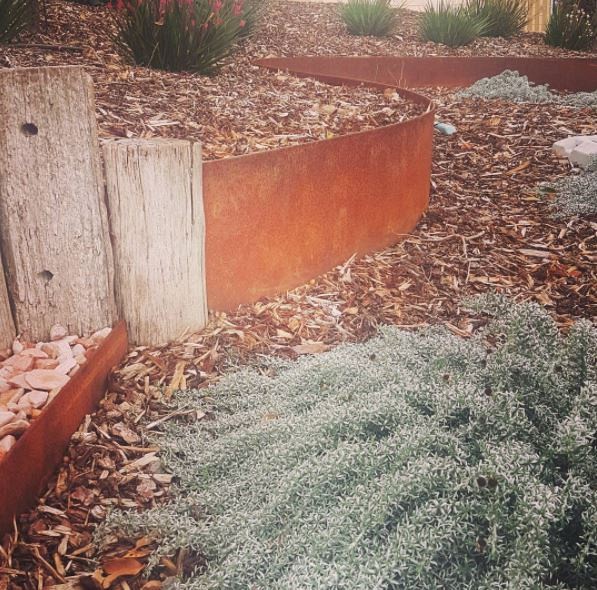 StraightCurve Flexline 216x56 cm. Weervast staal (Corten) ~