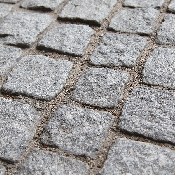 Portugees graniet +/- 8-10x8-10x8-10 cm. grijs ~